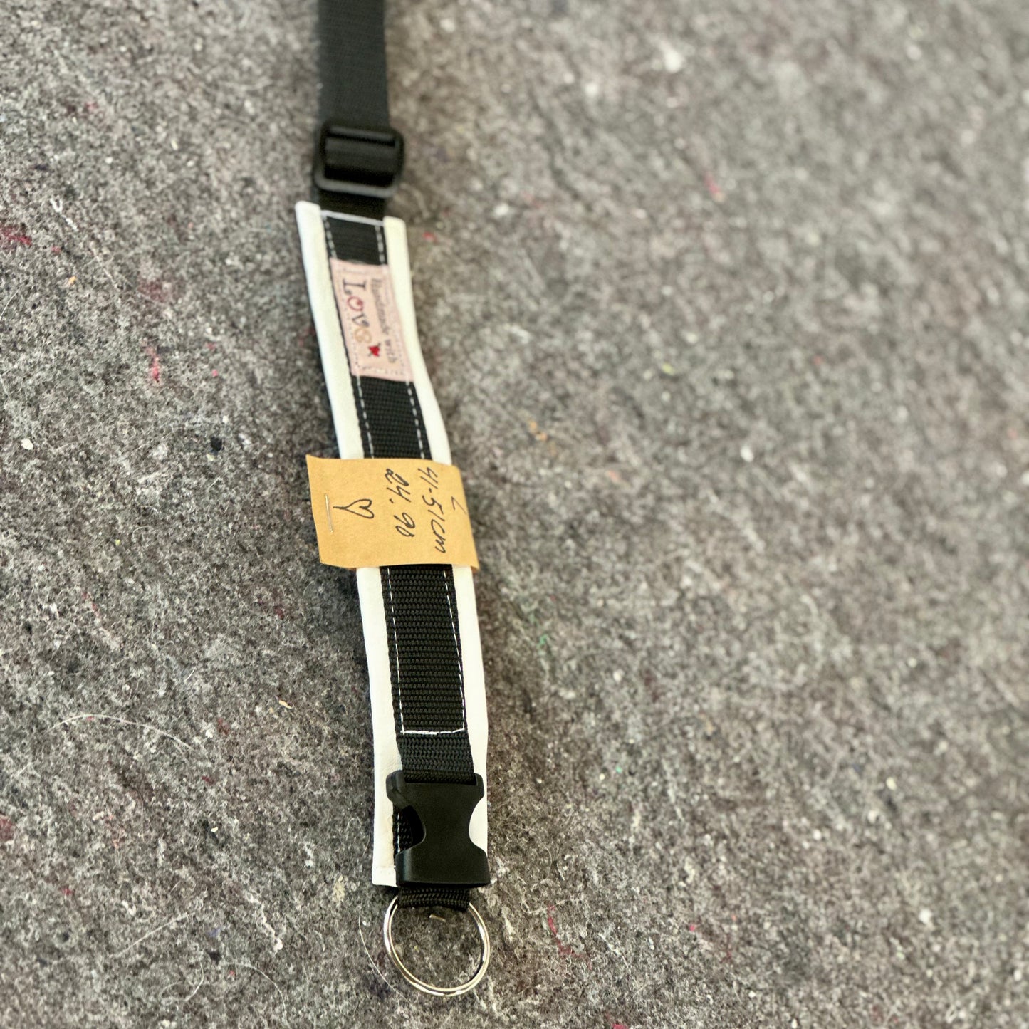 Halsband BLACK CURRANT